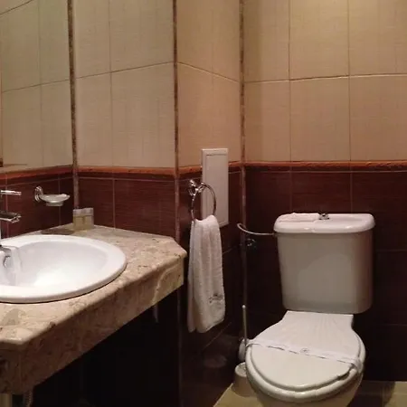Karlovo Hotel 3*
